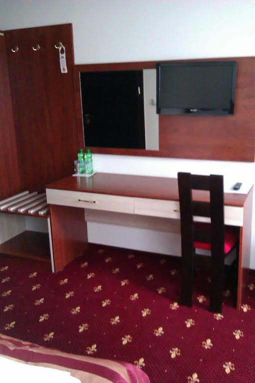 Hotel Platinum Hrubieszow Eksteriør billede