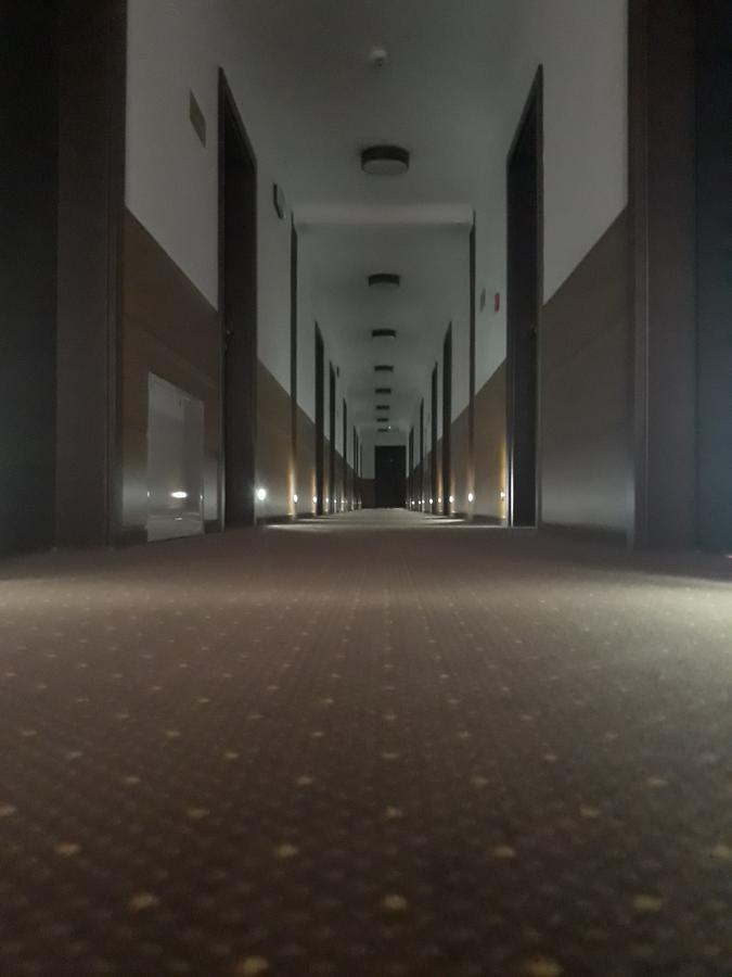 Hotel Platinum Hrubieszow Eksteriør billede