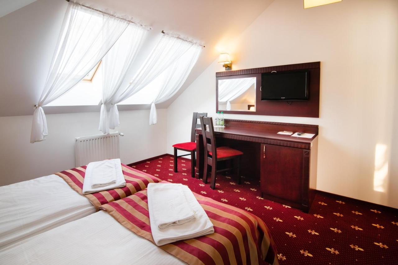 Hotel Platinum Hrubieszow Eksteriør billede